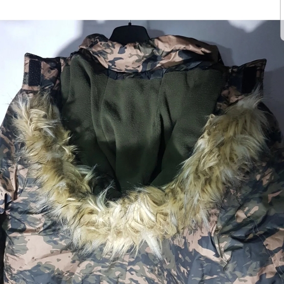 U.S. POLO ASSN | Army Green Camouflage Zip-up & Buttoned Size Small Hooded Coat - Picture 9 of 16